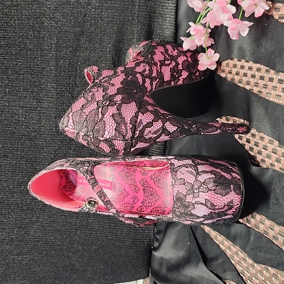 Sz 9 Pink & Black lace Bordello heels - Picture 2 of 6
